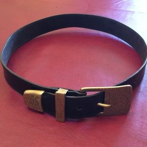 JENNY AND THE BOYS Black Leather Brass Buckle Belt